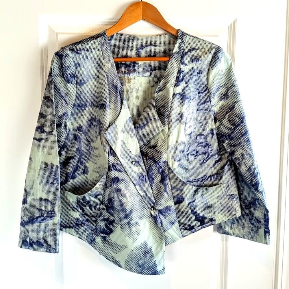 Chic Blue and White Floral Blazer